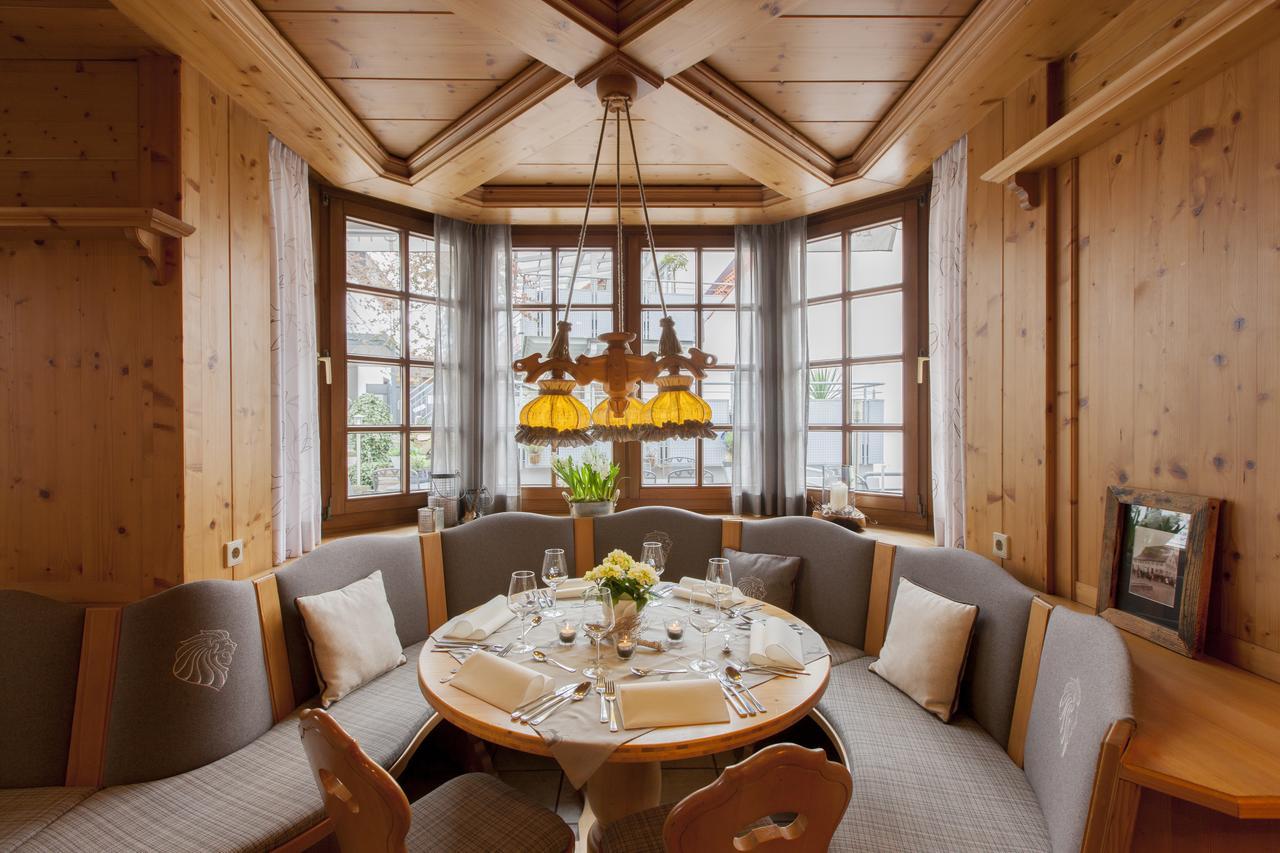 Loewen Hotel & Restaurant فندلينغن آم نيكار المظهر الخارجي الصورة